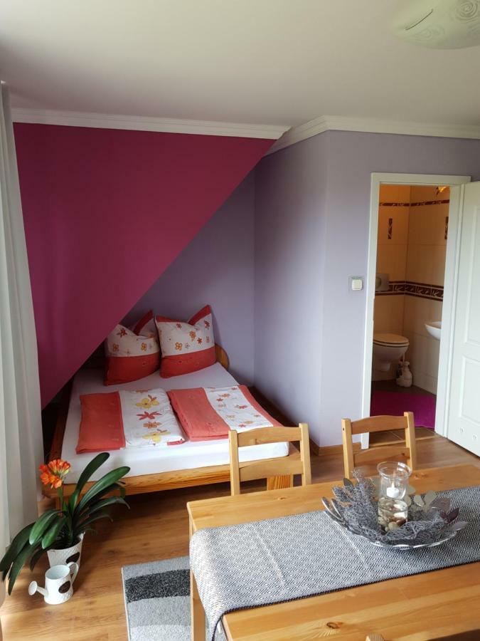 Elexia Apartment เชียโนเซตี ภายนอก รูปภาพ